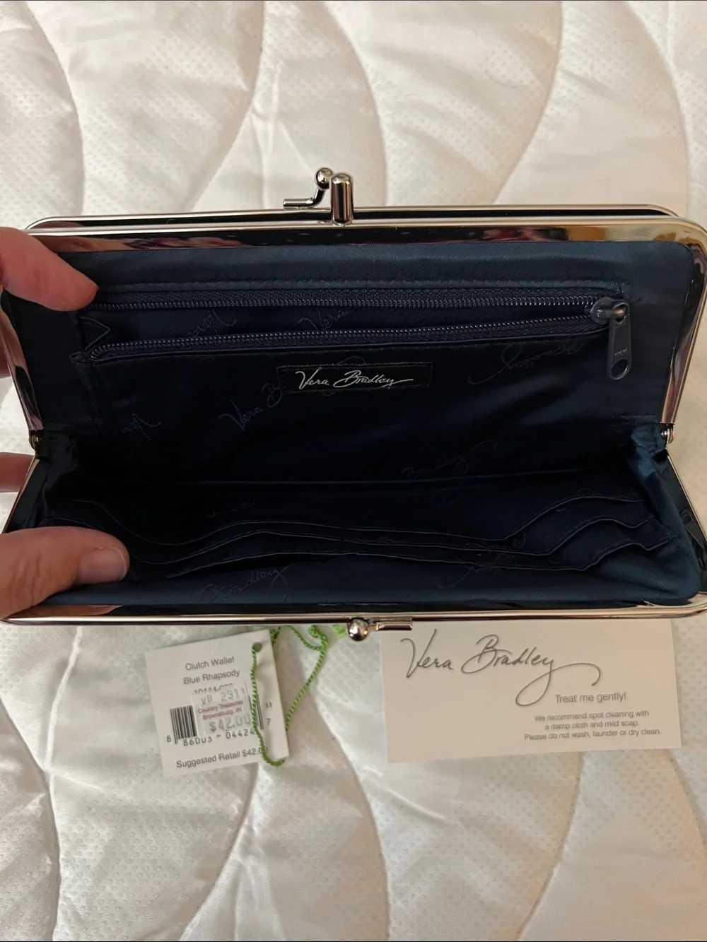 Vera Bradley Clutch Wallet - Picture 4 of 5